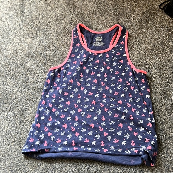 Summer top - Picture 1 of 1